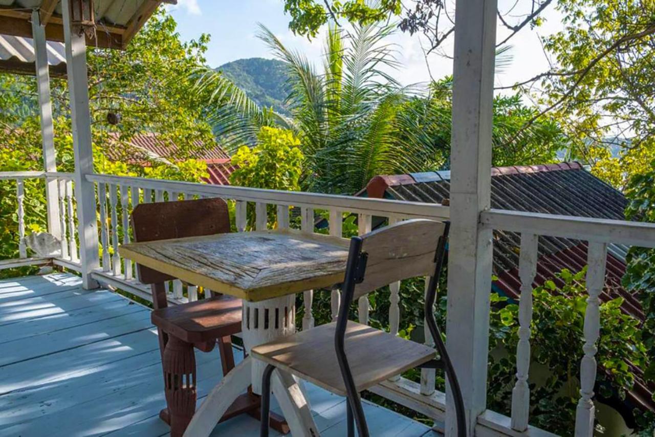 Secret Place Hotel And Restaurant Haad Yao Exterior photo